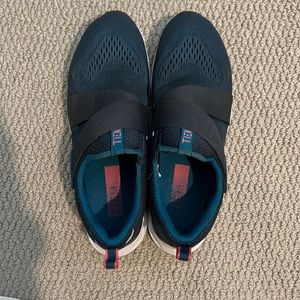 TIEM Slipstream Spin Cycle Shoes Size 8.5 with SPD cleat